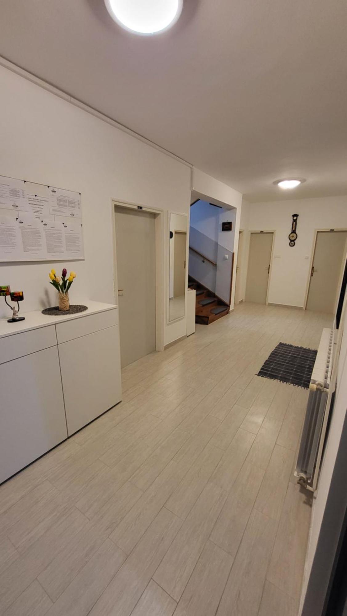 Apartments & Rooms Fam Ribaric Banjol Ngoại thất bức ảnh